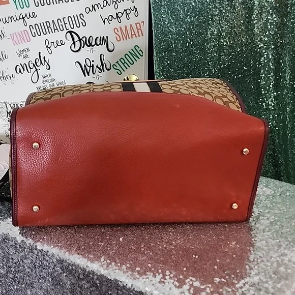 COACH DEMPSEY TOTE 40" - Picture 3 of 14